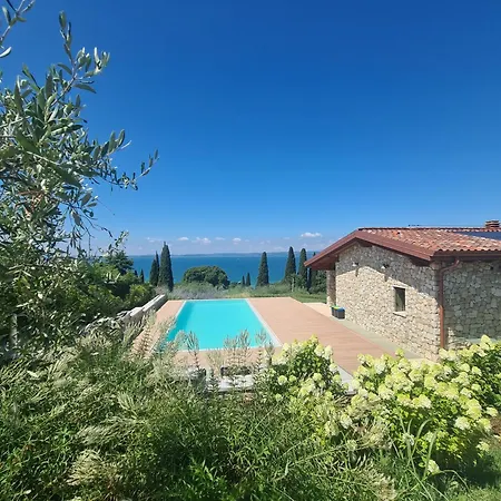 Villa Breathtaking In Pool & Garden